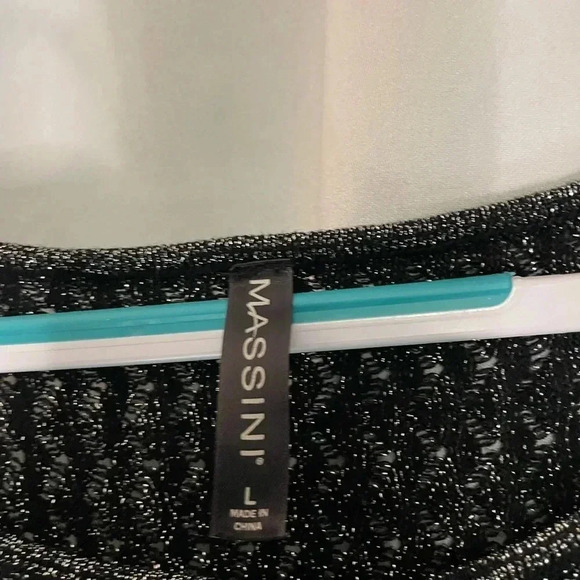 Massini metallic sparkle top - Picture 2 of 3